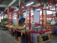 Área de exposições no interior do mercado.
